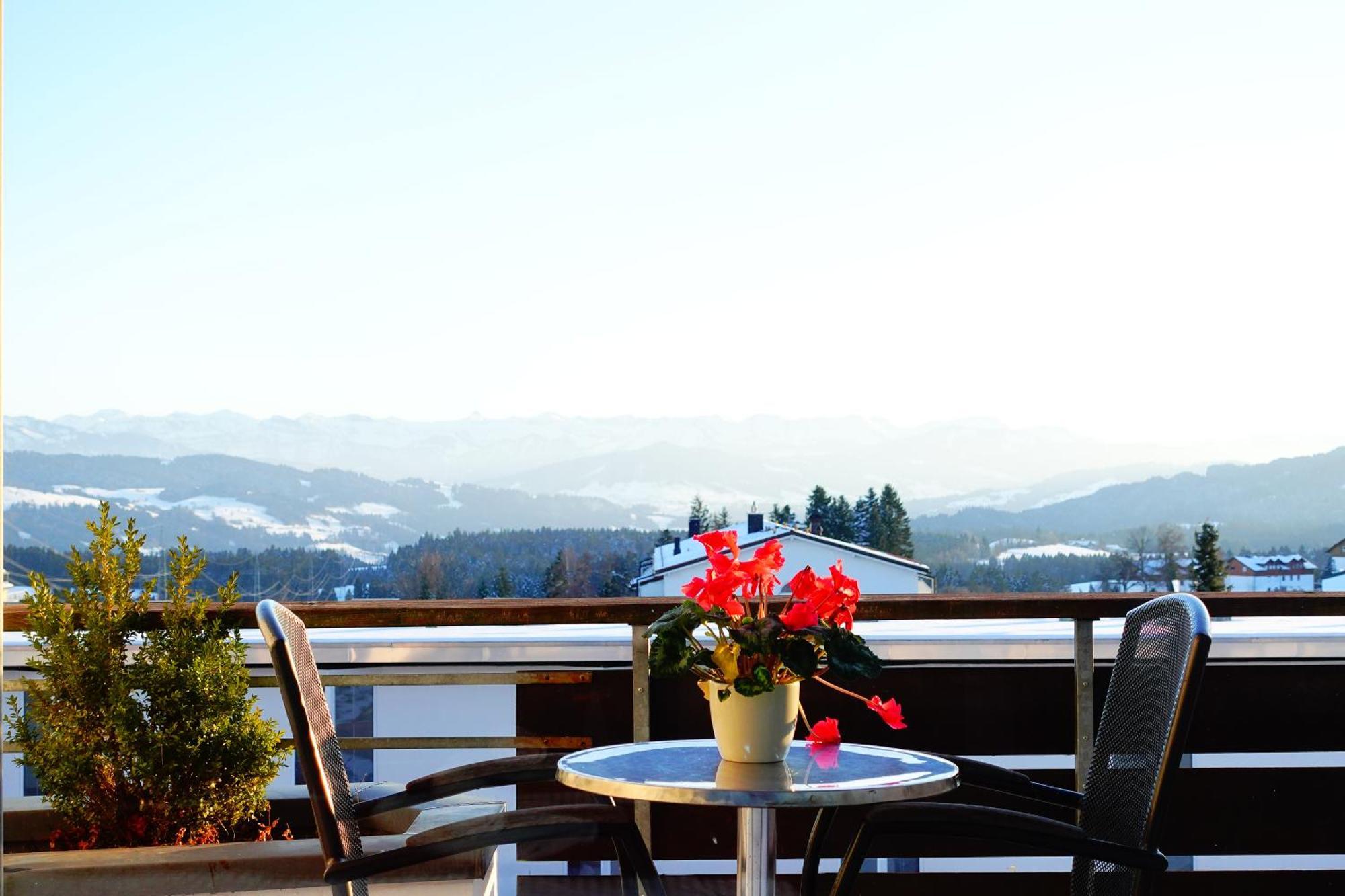 Relax-Red Mit Pool Und Sauna Scheidegg Eksteriør bilde
