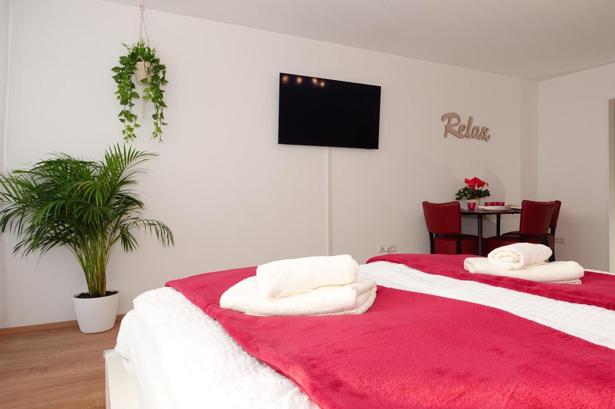 Relax-Red Mit Pool Und Sauna Scheidegg Eksteriør bilde